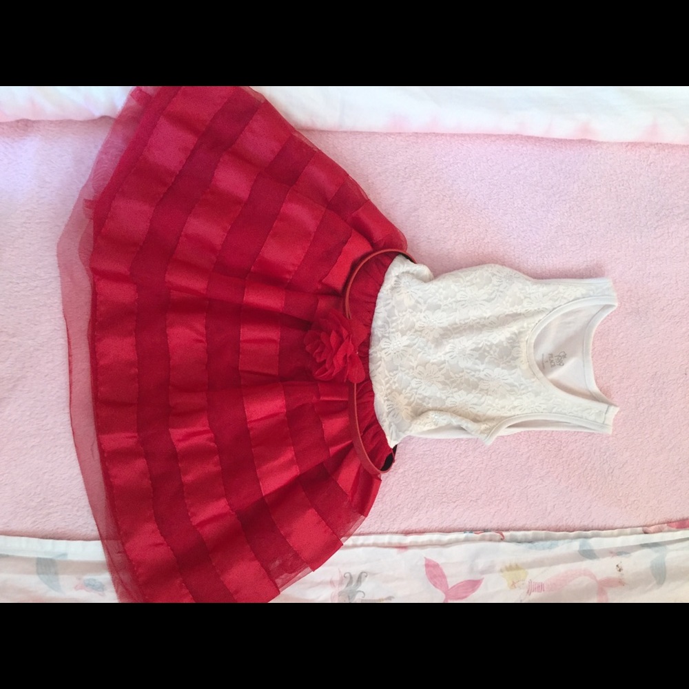 Adorable girls dress